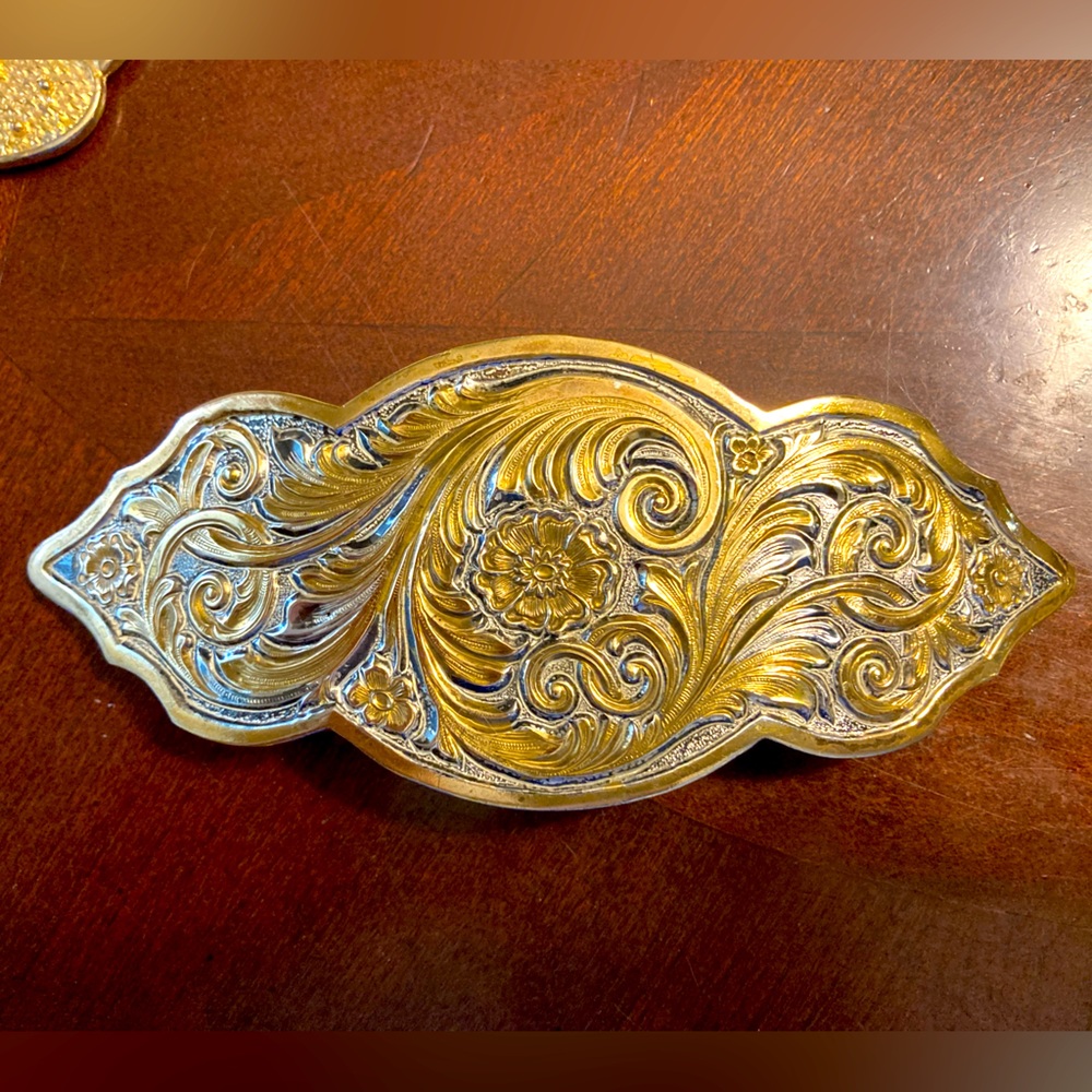 CRUMRINE VINTAGE BELT BUCKLE